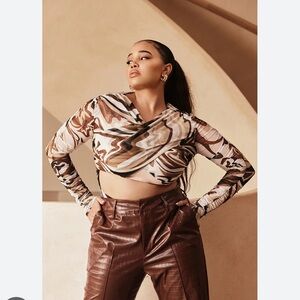 Mesh Ruched Cross Over Bodysuit Pretty little thing